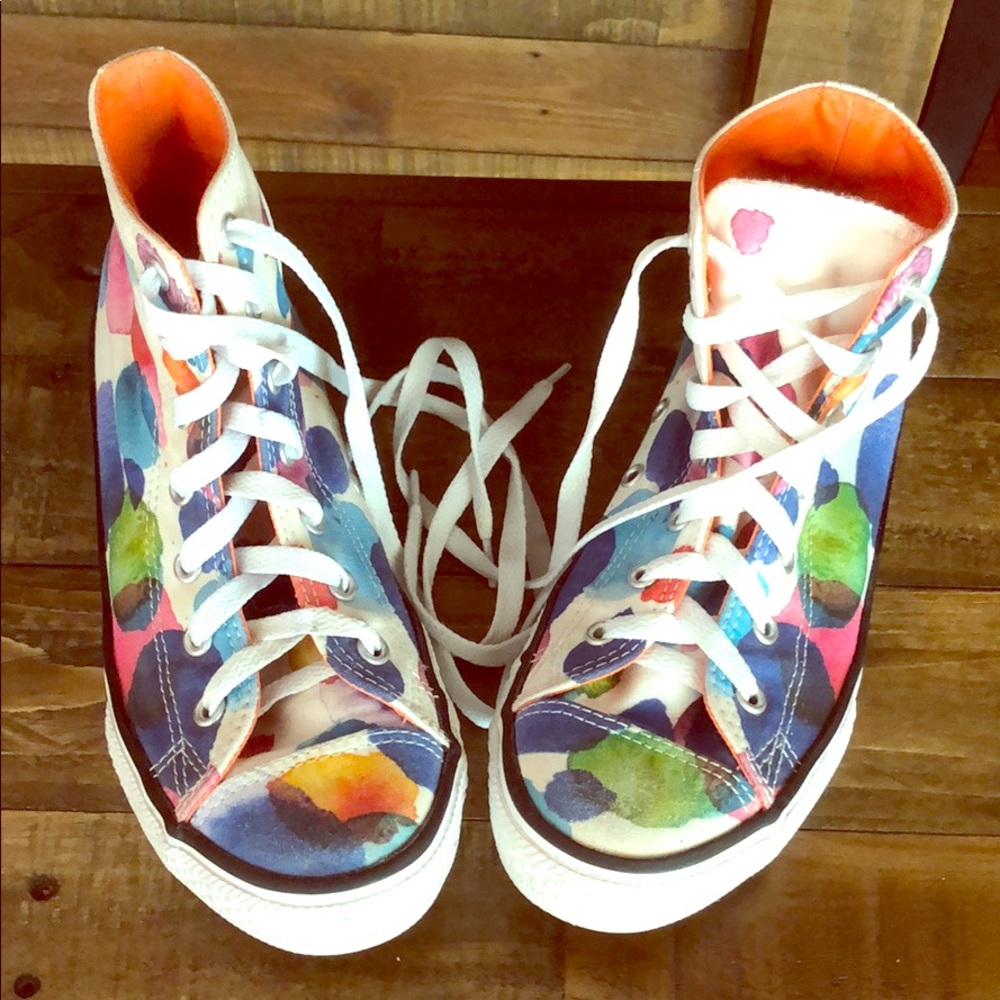 Converse Girls high tops